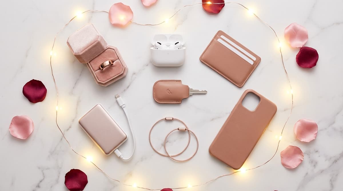 10 Best Valentine's Day Gifts for Your Girlfriend (2026)
