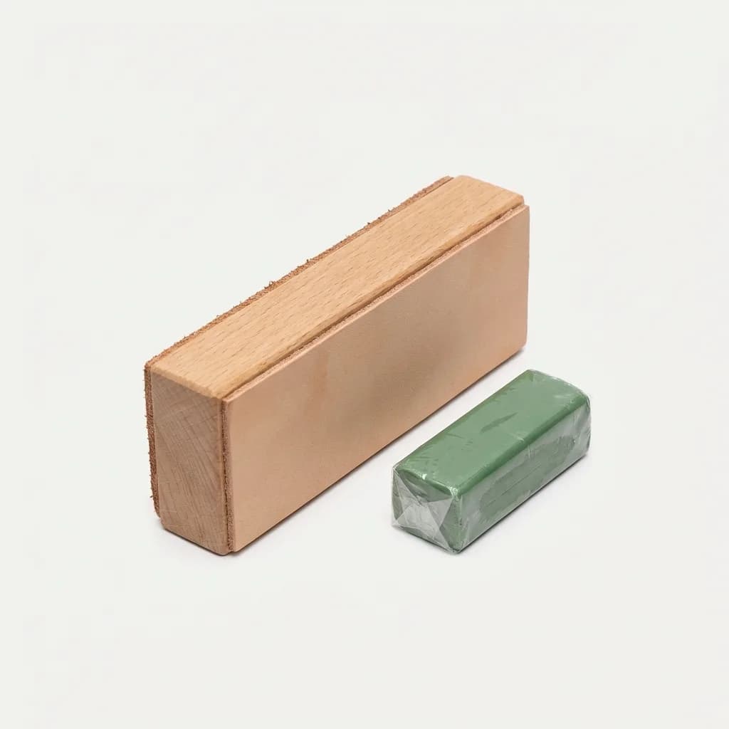 BeaverCraft Leather Strop with Compound